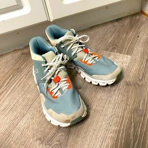 ON high Running shoes